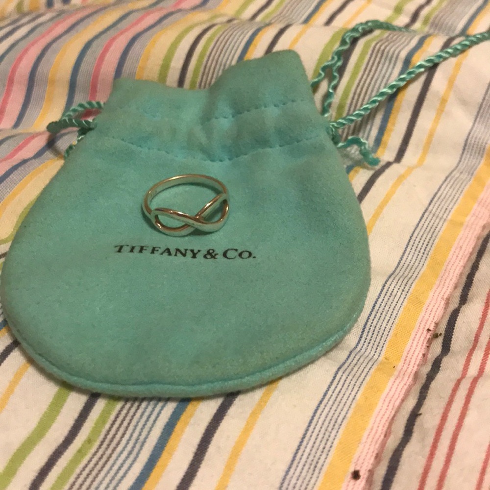Tiffany & Co Infinity Ring